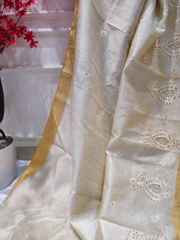 Odisha Special Matka Silk with Golden Border - Dotted Nakshi Design