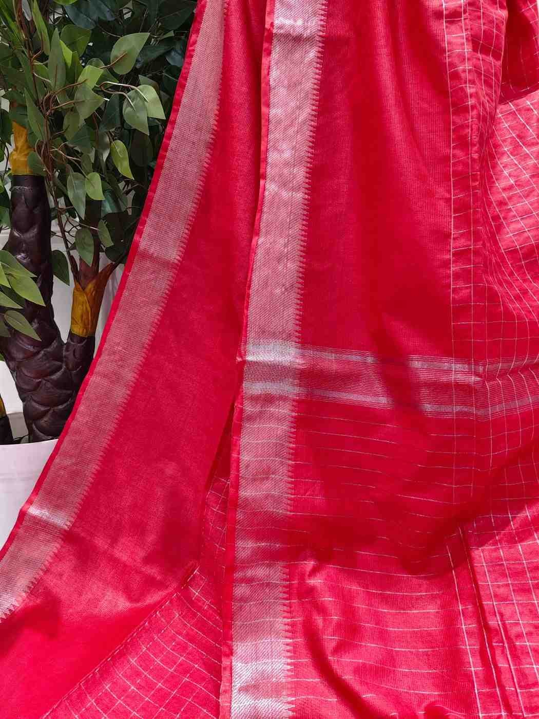 Mulberry Silk Handloom Saree- Red with Square Block Design