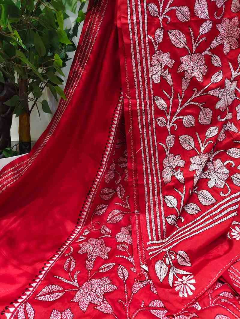 Cornetto Cut Bangalore Silk Kantha Saree - Red with White Floral Design
