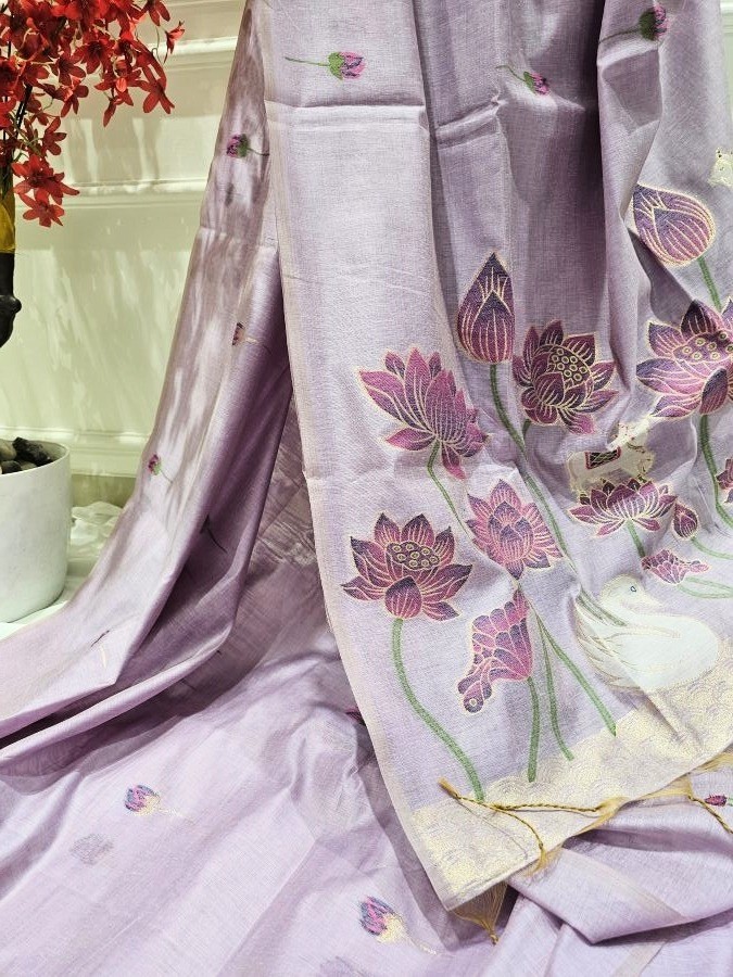 Lavender hansika Muga Jamdani Saree