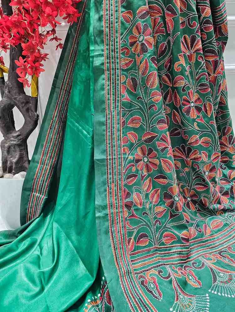 Bangalore Silk Blend Kantha Saree - Bottle Green