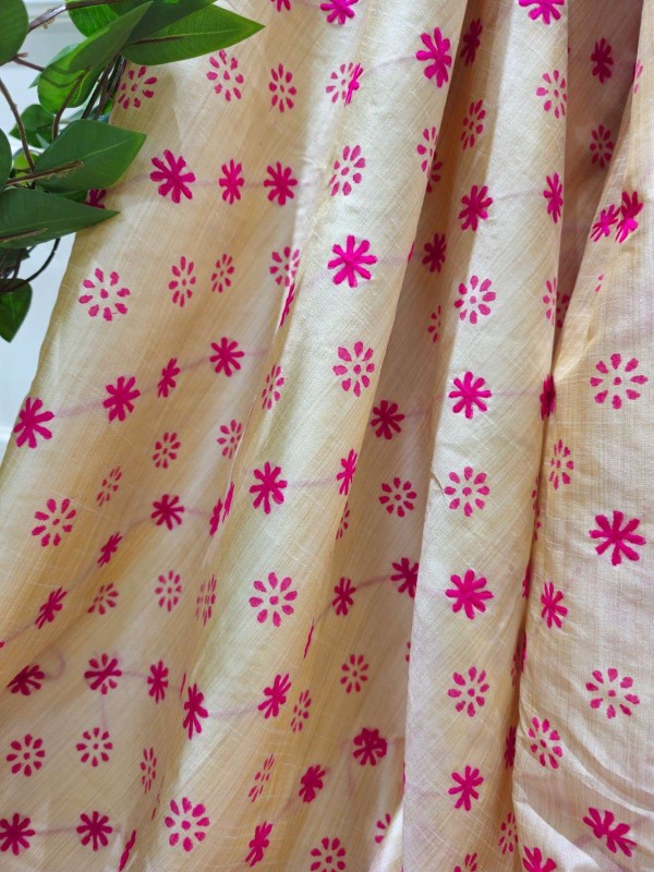 Hand Embroidered Kadhwa Kantha Pink Stitch Saree