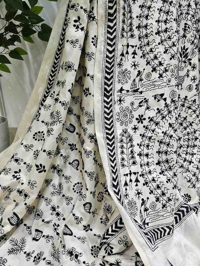 Bangalore Silk Kantha Saree - Pure White with black stitch