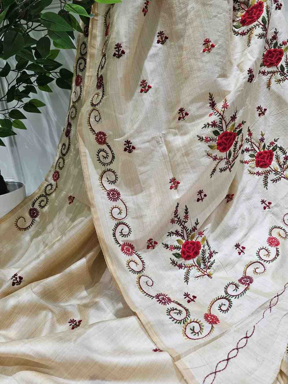 Hand Stitched Nakshi Kantha Saree - Red