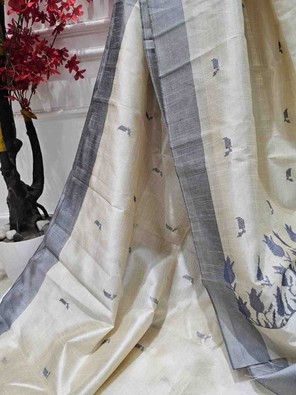 Hand stitched Matka Silk With Grey Border - Tulip Design